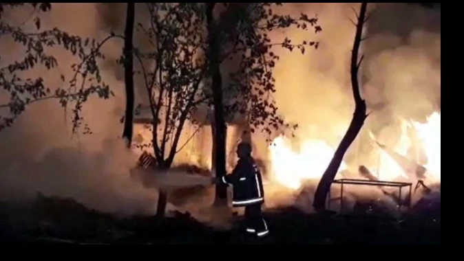 Ankara Pursaklar&#039;da korkutan yangın