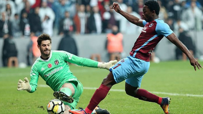Beşiktaş&#039;ın kalecisi Fabri hatasını kabul etti