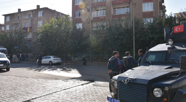 Diyarbakır&#039;da uzman çavuşa silahlı saldırı!