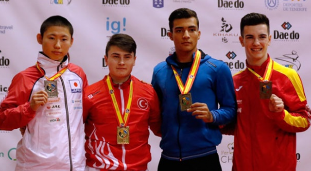 Enes Özdemir, Dünya şampiyonu