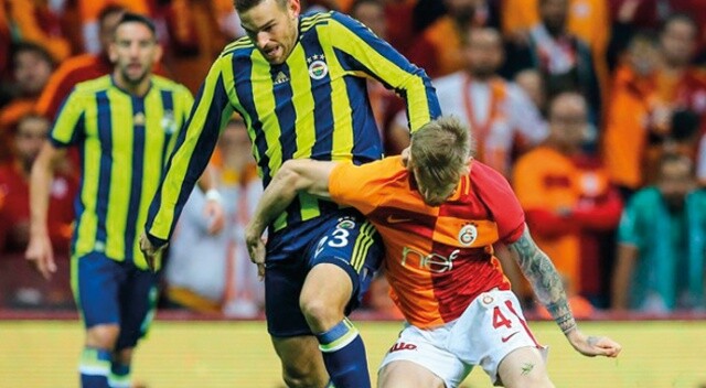Fenerbahçe&#039;de futbolcular oyundan ve skordan memnun