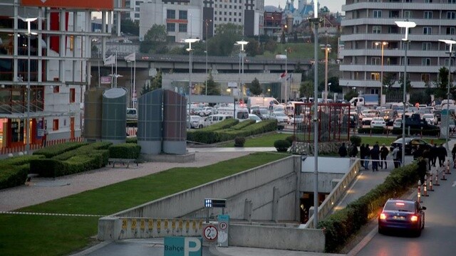 İstanbul&#039;daki bir AVM&#039;de eylem hazırlığındaki 4 DEAŞ&#039;lı yakalandı