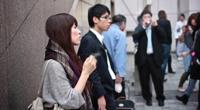 Japonya&#039;da sigara kullanmayan çalışanlara ayrıcalık