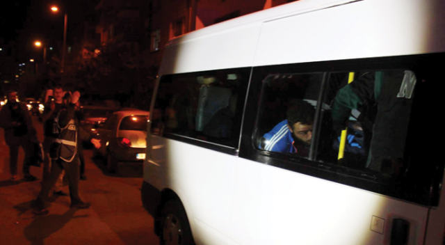 Kayseri&#039;de narkotik operasyonu: 20 gözaltı