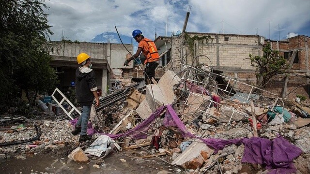 Meksika&#039;daki depremde hayatını kaybedenlerin sayısı artıyor
