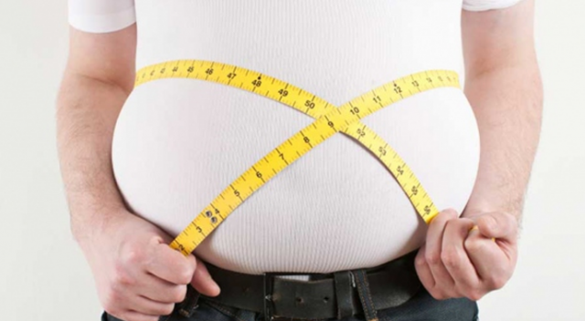 Obezite cerrahisinden önce diyetler denemeli