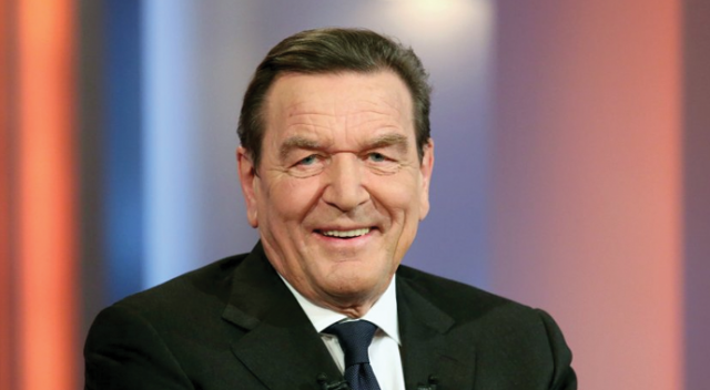 Schröder: Türkiye ile iyi ilişkiler kurulmalı