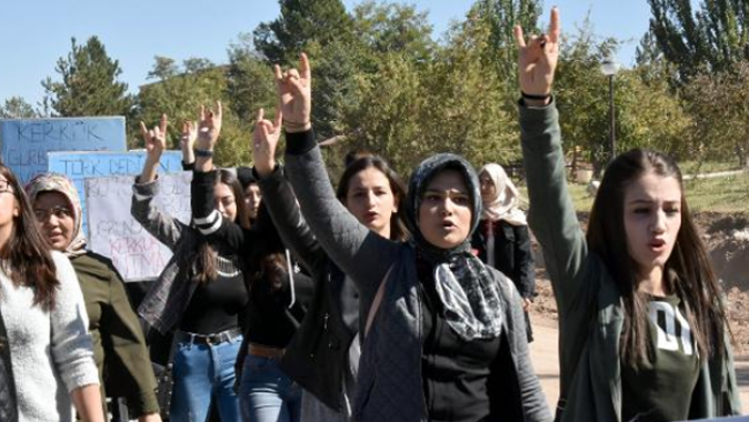 Sivas&#039;ta Ülkücü öğrencilerden Kerkük eylemi
