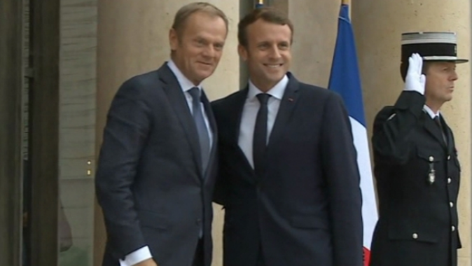 Tusk, Macron’la görüştü