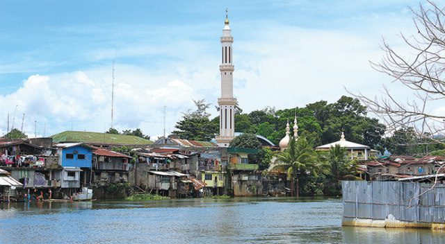 Uzak Doğu’da bir İslam beldesi Moro Adası