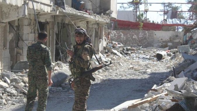YPG, Rakka’yı yağmalıyor