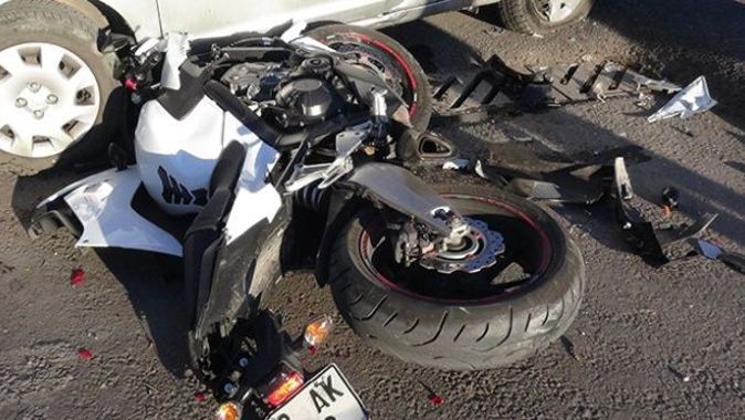 Aksaray’da otomobille çarpışan motosikletin sürücüsü hayatını kaybetti
