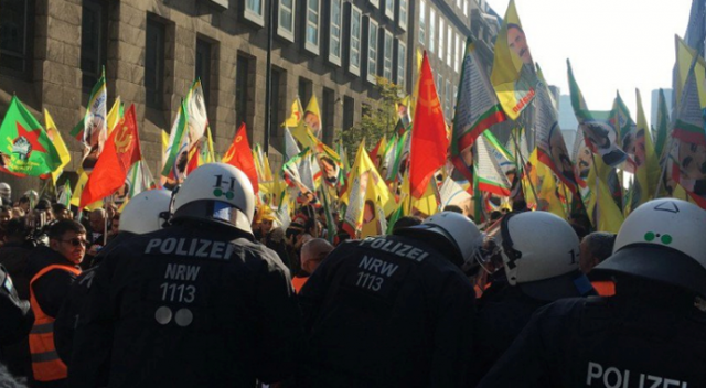 Almanya&#039;da PKK yandaşları polisle çatıştı: Çok sayıda gözaltı
