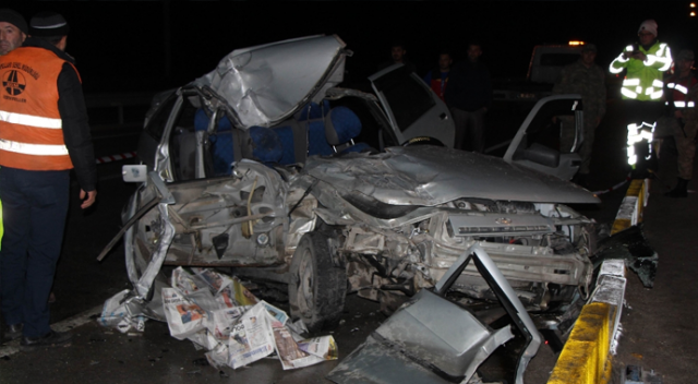 Amasya&#039;da trafik kazası: 2 ölü, 4 yaralı