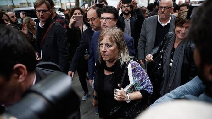 Ayrılıkçı Katalan siyasetçiler hakim karşısında