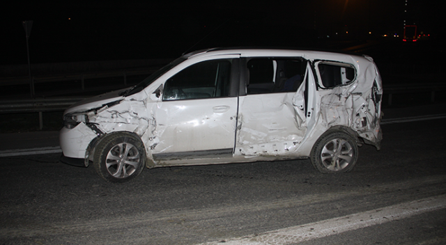Basın Ekspres yolunda feci kaza: 9 araç birbirine girdi