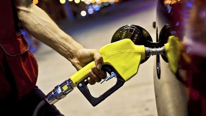Benzin fiyatlarına bir zam daha bekleniyor