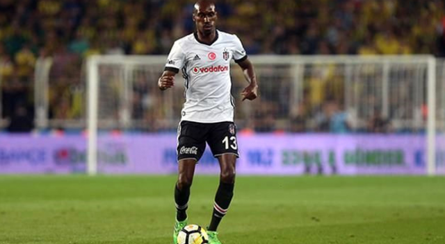 Beşiktaş, Atiba Hutchinson ile 1+1 yıllık sözleşme imzalayacak