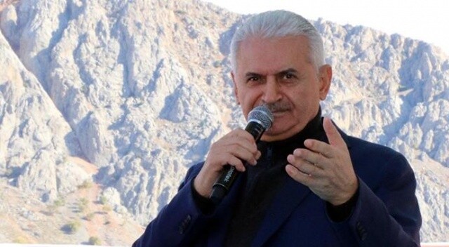 Başbakan Binali Yıldırım: Hızlı tren Erzincan&#039;a doğru geliyor