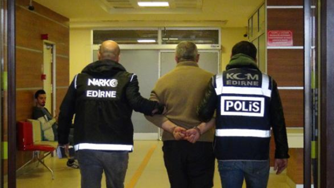 Edirne&#039;de suç çetesi çökertildi