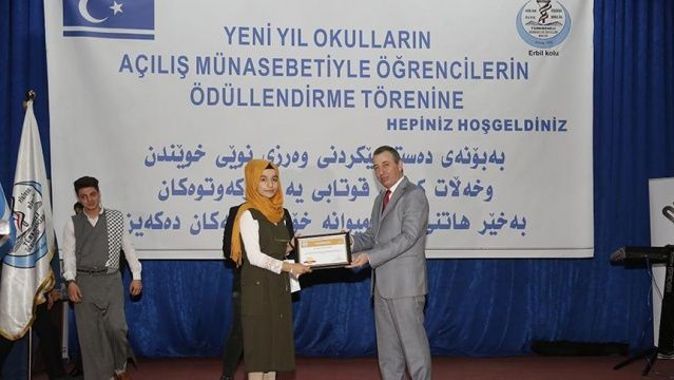 IKBY&#039;deki Türkmen okullarında başarılı öğrenciler ödüllendirildi