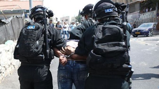 İsrail askerleri, 16 Filistinliyi gözaltına aldı