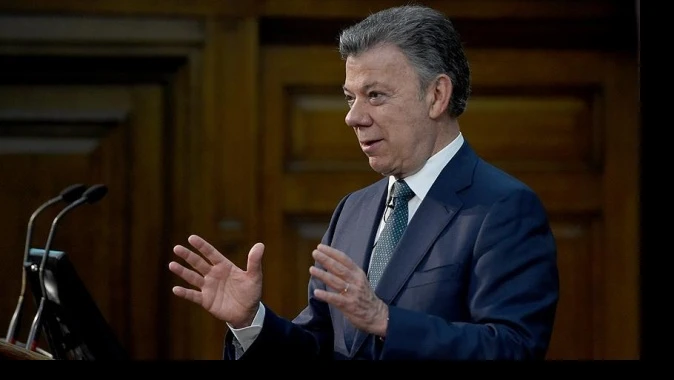 Kolombiya Devlet Başkanı Santos’tan Kongreye çağrı