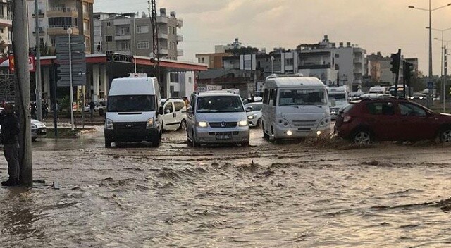 Meteoroloji&#039;den İstanbullulara kritik yağış uyarısı | İstanbul&#039;da Yağmur Ne Kadar Sürecek