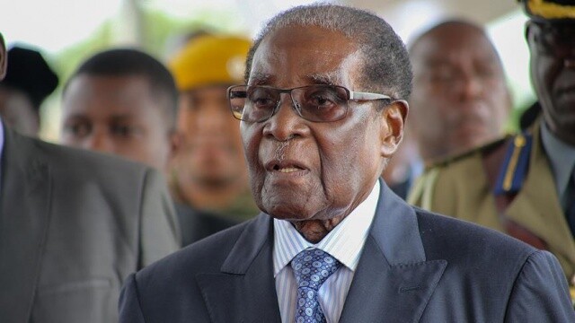 Mugabe&#039;nin kabine toplantısı çağrısına kimse uymadı