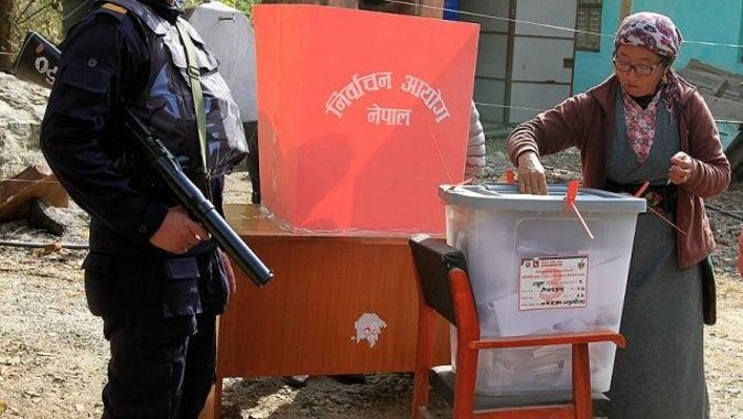 Nepal&#039;de 11 yıl aradan ilk genel seçim yapıldı