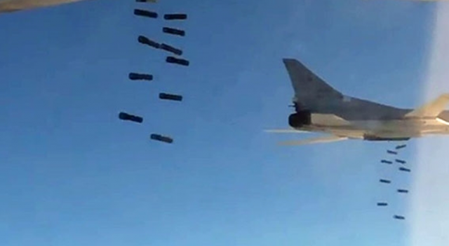 Rusya, DEAŞ mevzilerini bombaladı