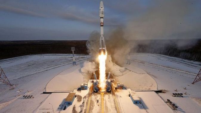 Rusya yeni uydusuyla bağlantısını kaybetti