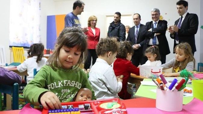 TİKA&#039;nın Arnavutluk&#039;ta restore ettiği anaokulu faaliyete geçti