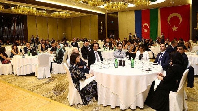 Türkiye mezunları Azerbaycan&#039;da buluştu