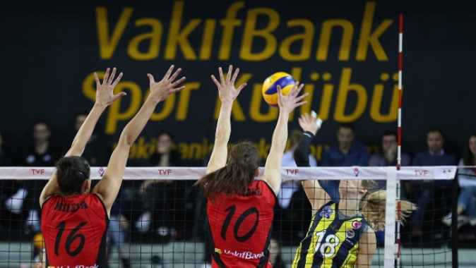 VakıfBank, Fenerbahçe’yi 3-1 mağlup etti