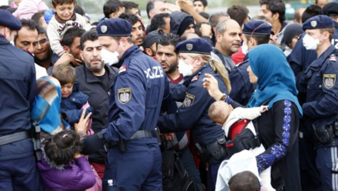 Avrupa&#039;da kayıp mülteci sayısı rekor düzeye ulaştı