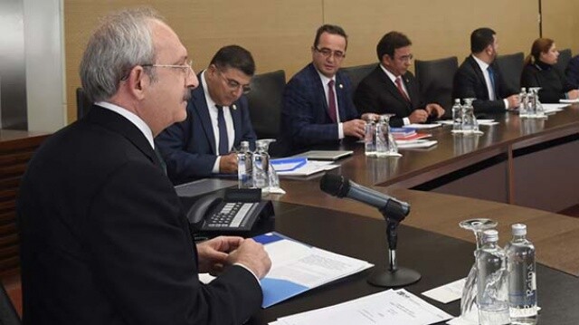 CHP Lideri Kılıçdaroğlu, MYK&#039;yı olağanüstü toplantıya çağırdı