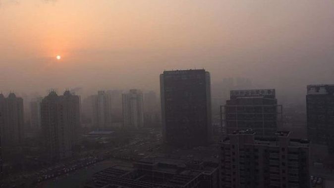 Çin&#039;de hava kirliliğine &#039;turuncu alarm&#039;
