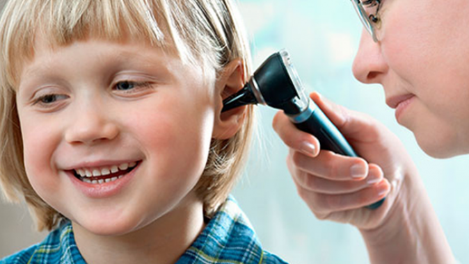 Çocuklarda orta kulakta sıvı birikmesi rahatsızlığına dikkat