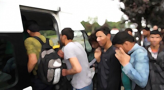 Edirne&#039;de 19 Suriyeli yakalandı