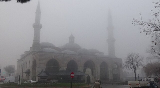 Edirne’de sis etkili oluyor