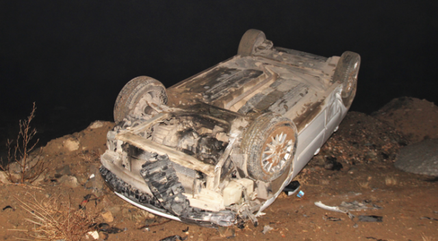 Elâzığ’da otomobil takla attı: 2 yaralı