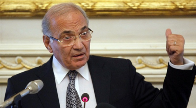Eski Mısır Başbakanı Şefik&#039;ten alıkonulduğu iddialarına yalanlama