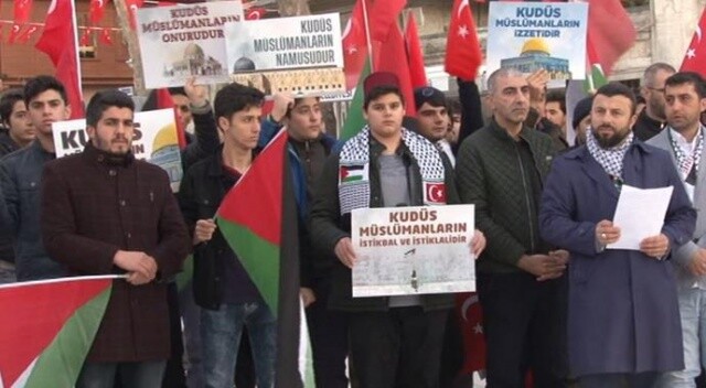 Eyüp Sultan Camii önünde &#039;Kudüs&#039; protestosu