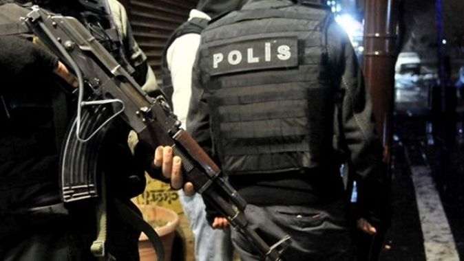 FETÖ&#039;nün gaybubet evlerine operasyon: 47 gözaltı