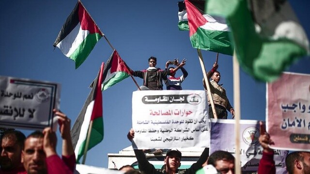 Gazze&#039;de &#039;uzlaşı sürecine destek&#039; yürüyüşü