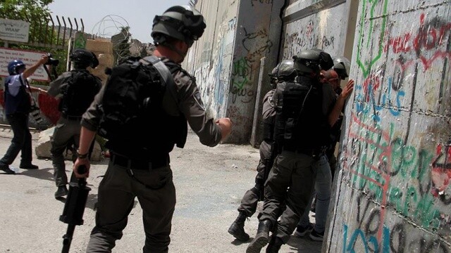 İsrail hapishanelerinde 531 Filistinli müebbet yatıyor
