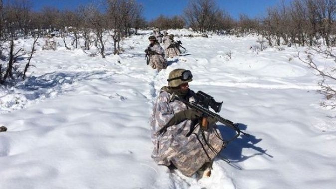 Jandarma kış operasyonlarını sürdürüyor