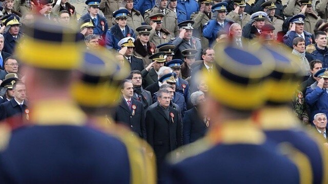 Bakan Canikli, Romanya Millî Günü törenine katıldı