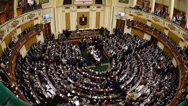 Mısır parlamentosundan, ABD&#039;ye karşı &#039;izolasyon&#039; çağrısı